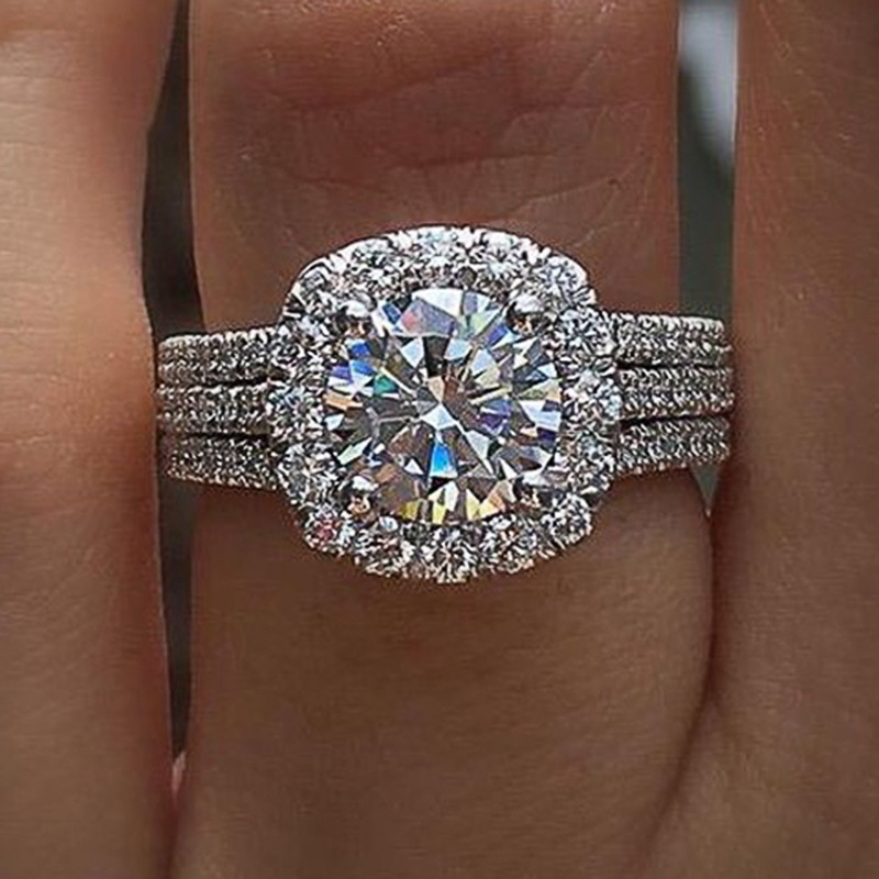 Huitan Women's Trendy Ring – Brilliant Cubic Zirconia Luxury Engagement & Wedding Jewelry