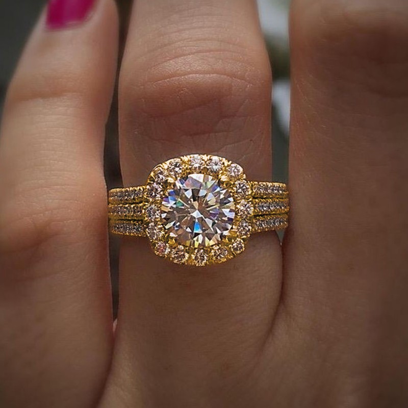 Huitan Women's Trendy Ring – Brilliant Cubic Zirconia Luxury Engagement & Wedding Jewelry