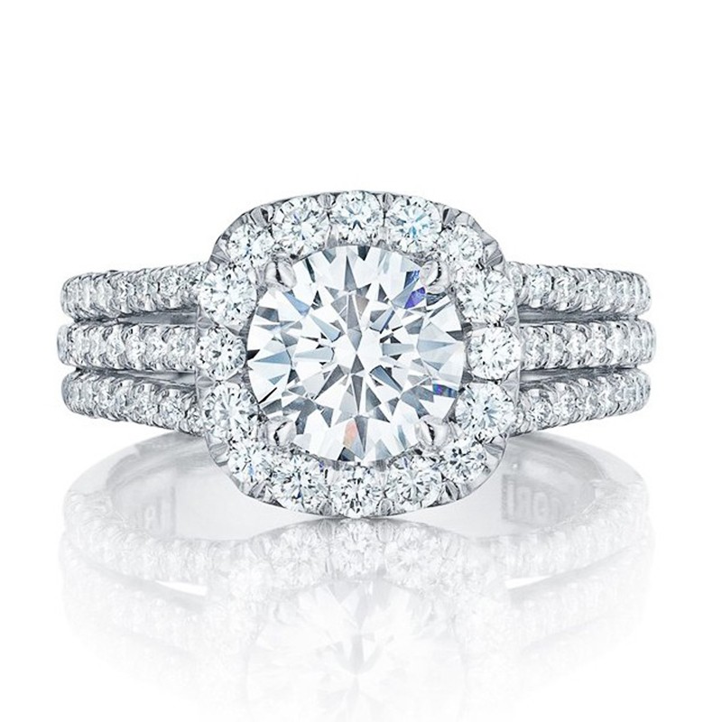 Huitan Women's Trendy Ring – Brilliant Cubic Zirconia Luxury Engagement & Wedding Jewelry
