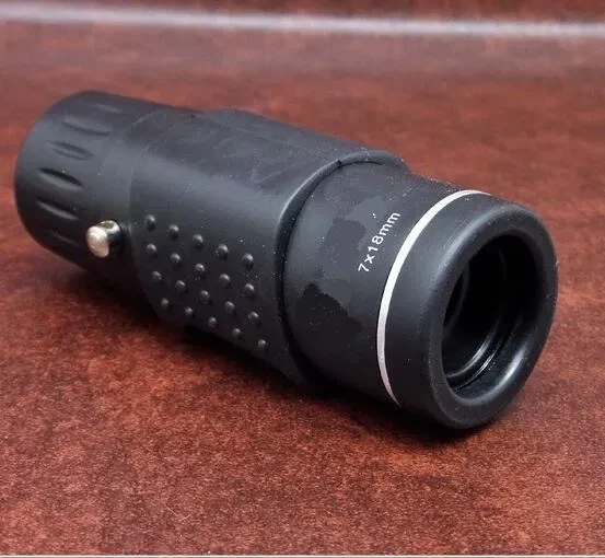 Single cylinder zoom telescope