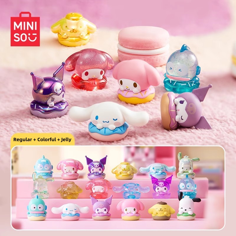 MINISO Sanrio Family Donut Series Candy Pellet Blind Box – Kawaii Surprise Toy, Desktop Decoration Model, Ideal Christmas Gift for Children