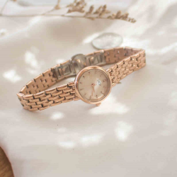 Steel Belt Women's Versatile Fashion Quartz Watch