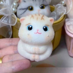 Simulation Cat Squeezing Toy Silicone Pressure Reduction Toy