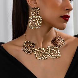 Geometric Trend Circle Spiral Texture Leopard Print Stud Earrings Necklace Suit