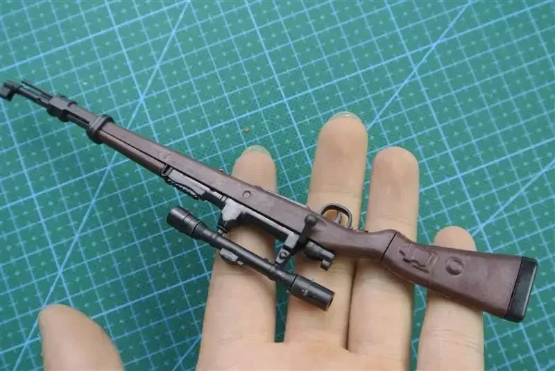 1/6 KAR 98K Mauser Rifle Gun Model – Coated Plastic Military Model Accessories for 12