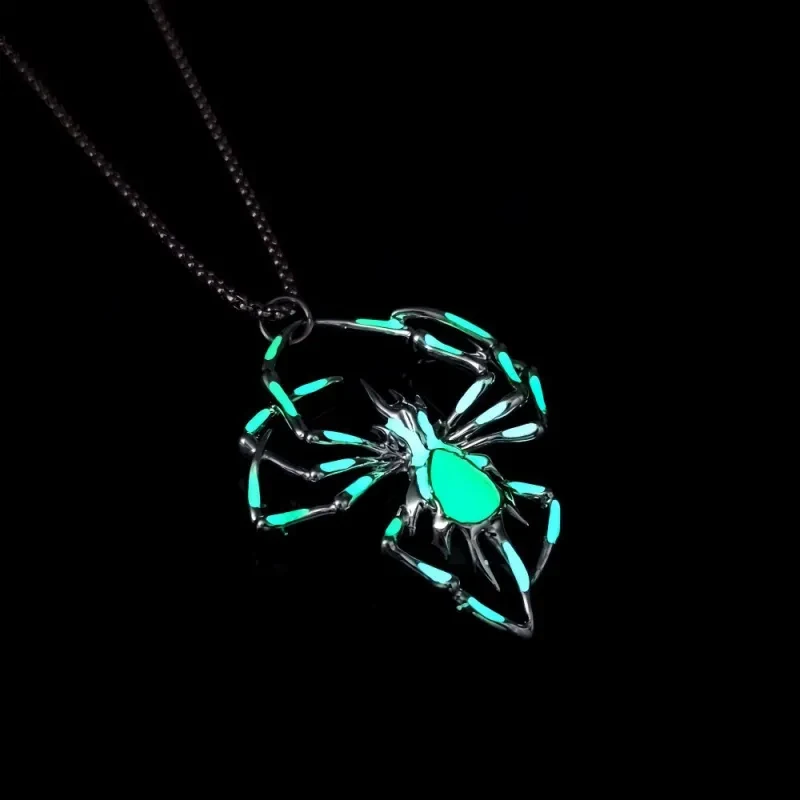 Halloween Creative Stereo Luminous Spider Glowing Necklace Jewelry