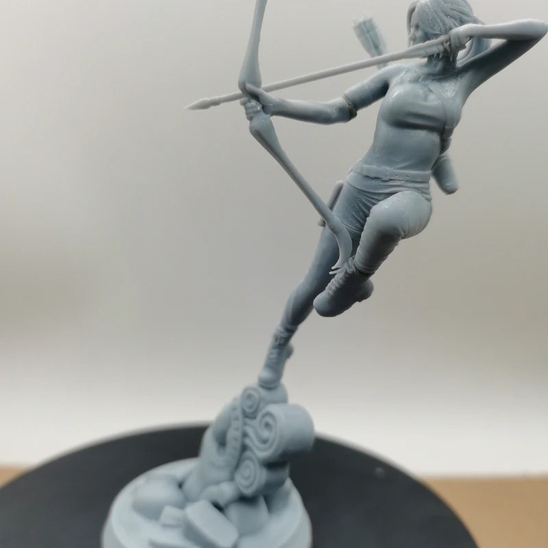 Laura’s Adventure Resin Figure 1/24 Scale 115mm Model Kit