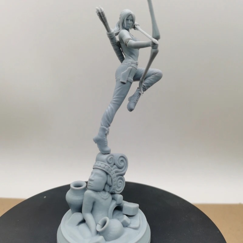 Laura’s Adventure Resin Figure 1/24 Scale 115mm Model Kit
