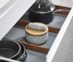 Dash Pestle & Mortar  - Joseph Joseph