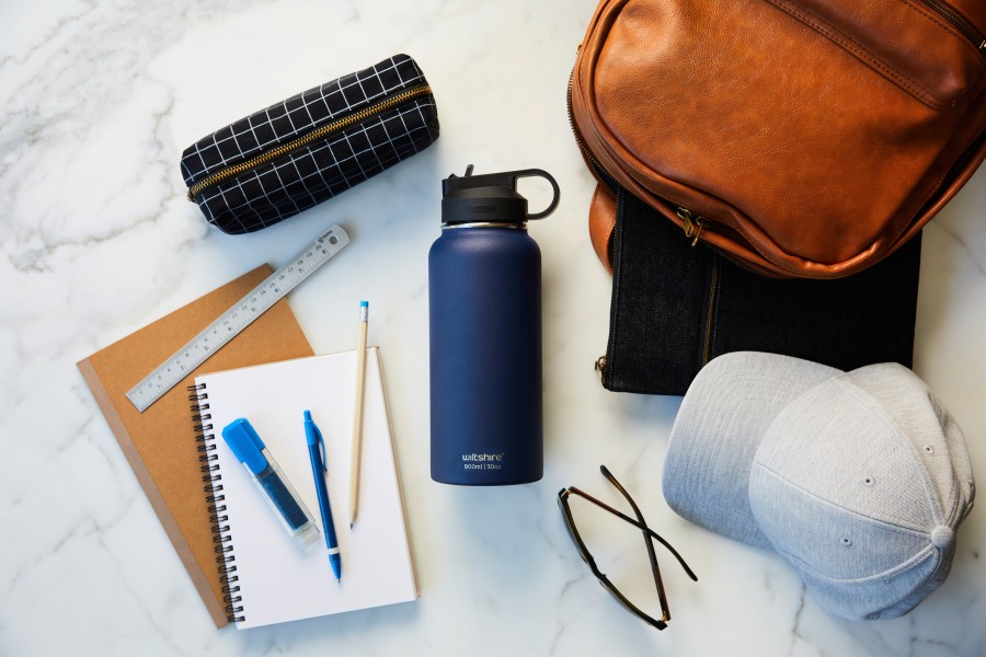 Stainless Steel Bottle Navy 900ml - Wiltshire