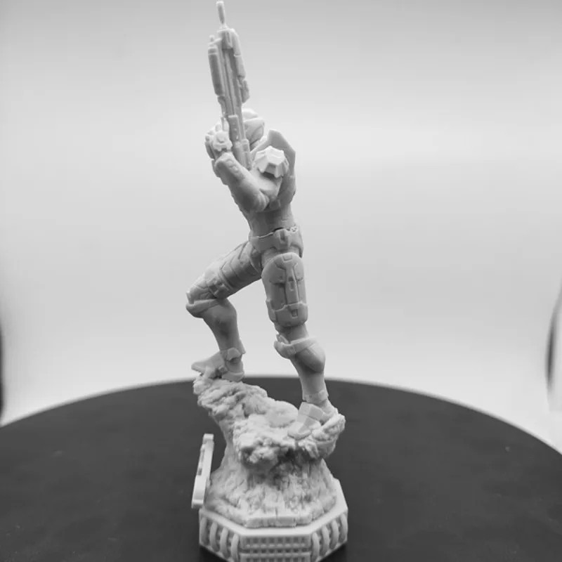 1/24 Scale Super Future Warrior Resin Body Model Kit – Boy DIY Toy Gift