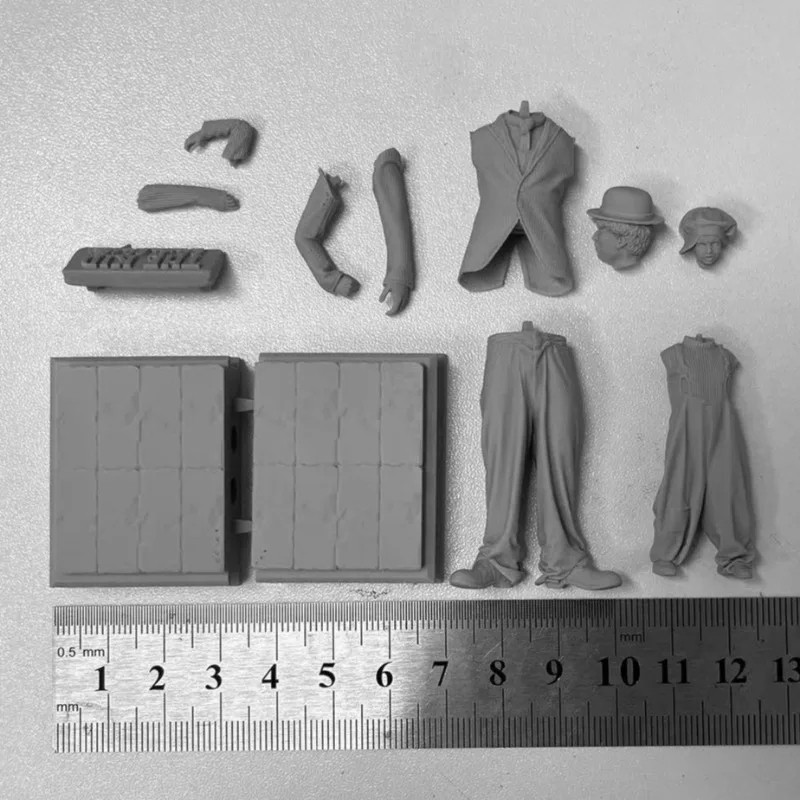 1/24 Scale Charlie Chaplin Movie Artist Resin Figure – Assembled Model Kit
